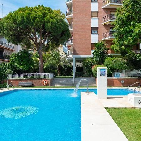 Central Beach Apartment With Free Parking And Pool Marbella Exterior foto